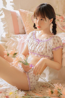 我挺进了岳的身体